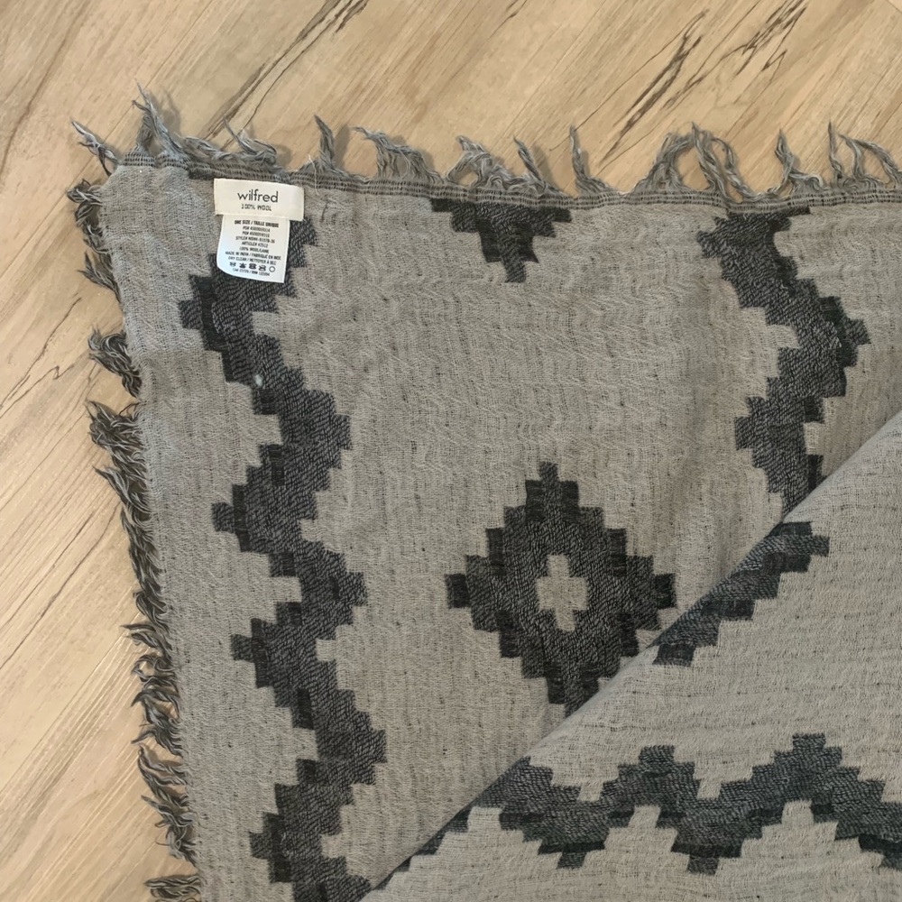 Wilfred Blanket Scarf Reversible